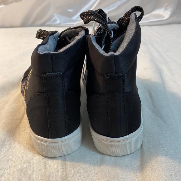 Stevies girl’s Black shoes size 2 new - Picture 3 of 6